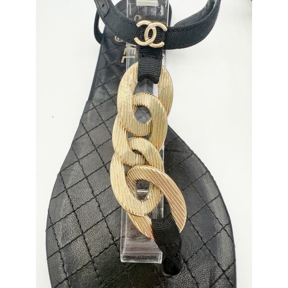 Chanel CC Logo Gold Chain Thong Sandals Black Quilted Leather EU 38.5 US 7.5-8 - Picture 2 of 11